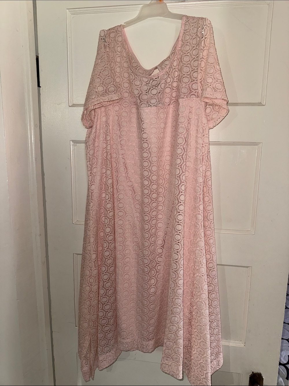 Delicate Light Pink Lace Circle-Pattern Formal Dress